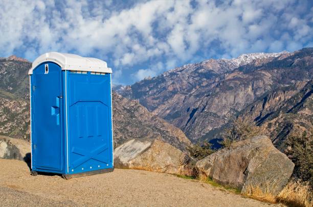 Best Porta potty rental near me  in Lan, MI